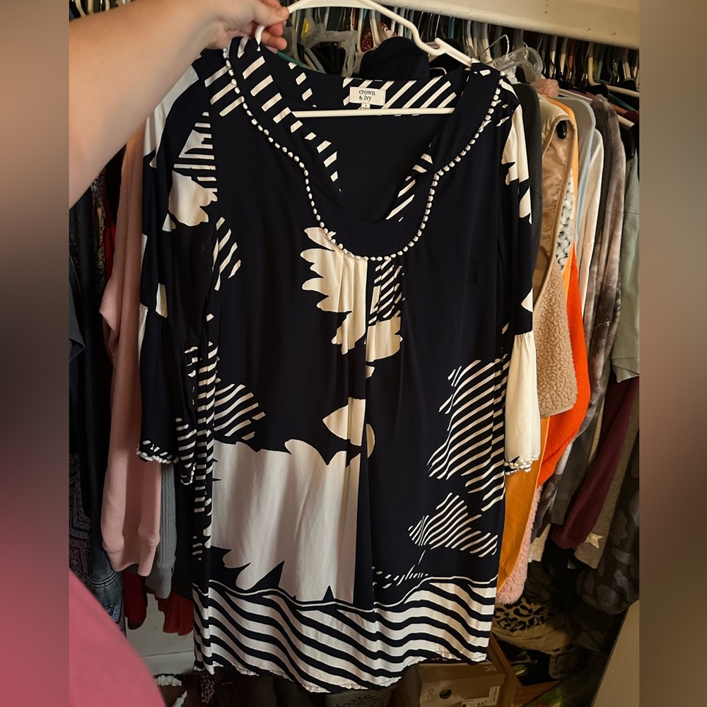 Crown and ivy navy and white dress